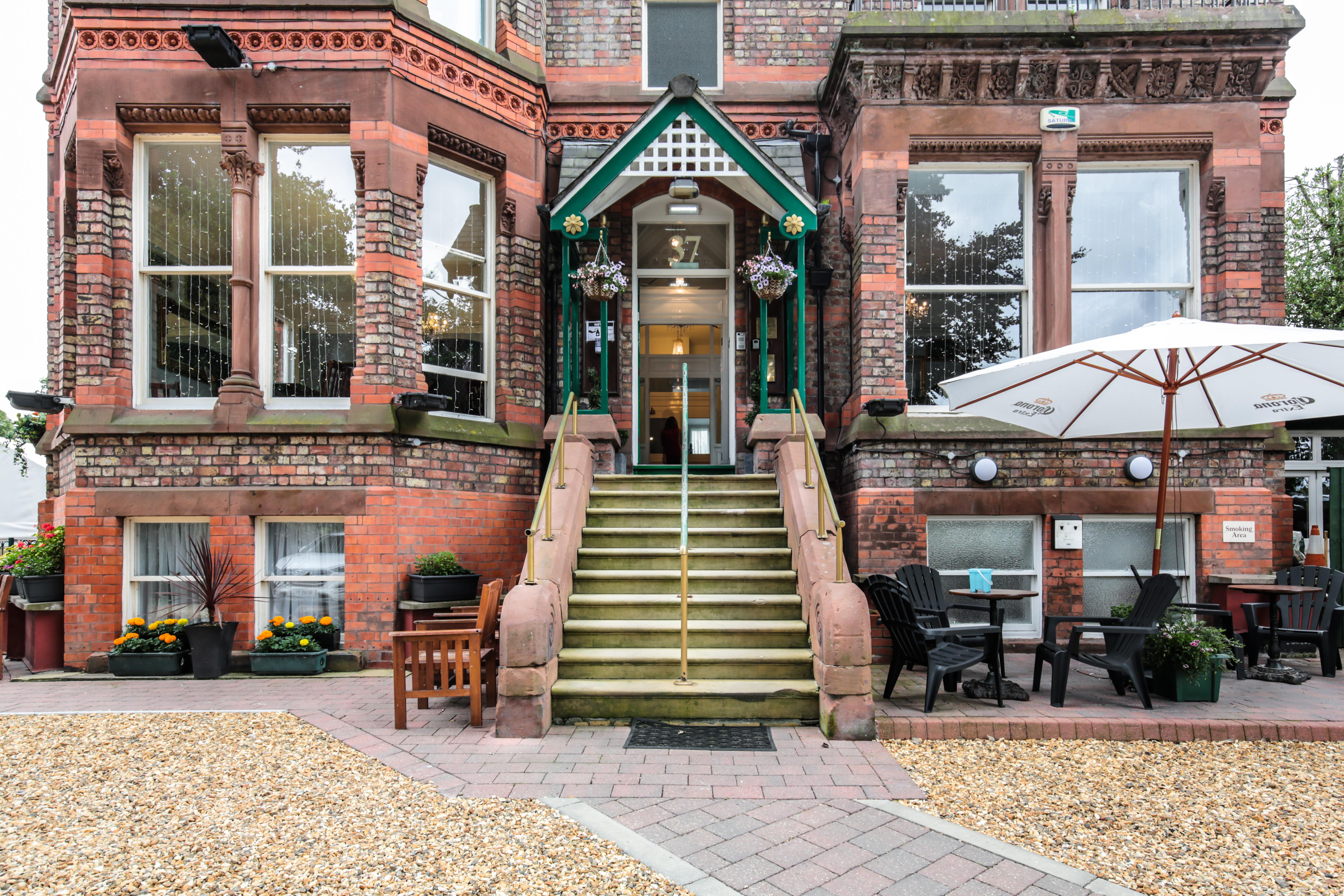 Sefton Park Hotel Liverpool Bagian luar foto